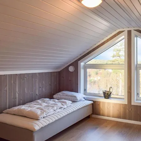 Awesome In W/ Jacuzzi, Wifi And 5 Bedrooms